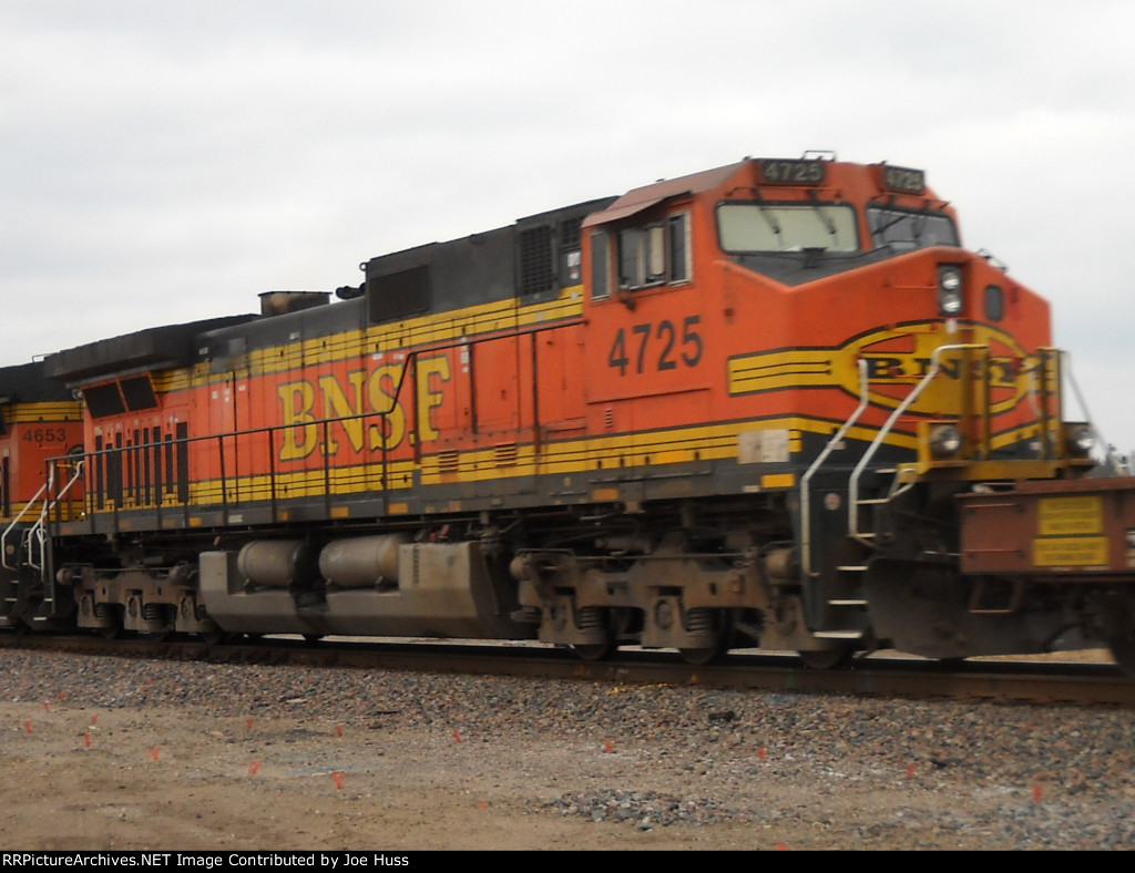 BNSF 4725